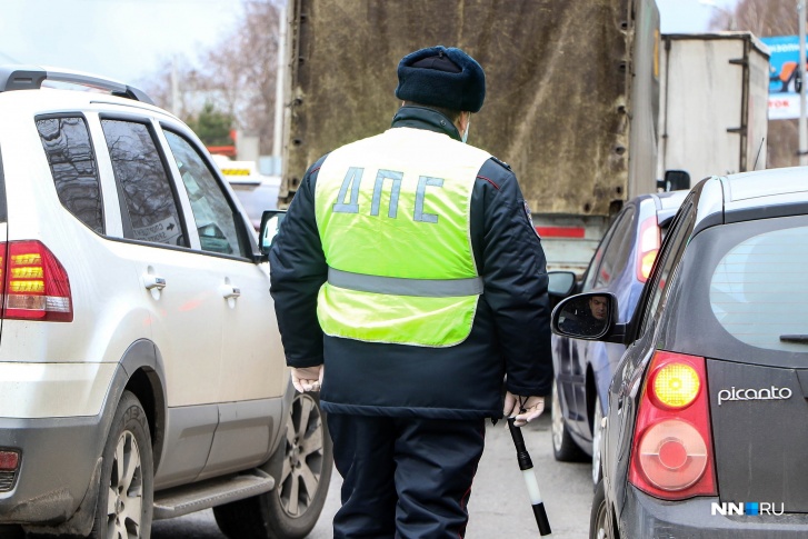 В результате наезда сотрудник ГИБДД получил несколько переломов В результате наезда сотрудник ГИБДД получил несколько переломов