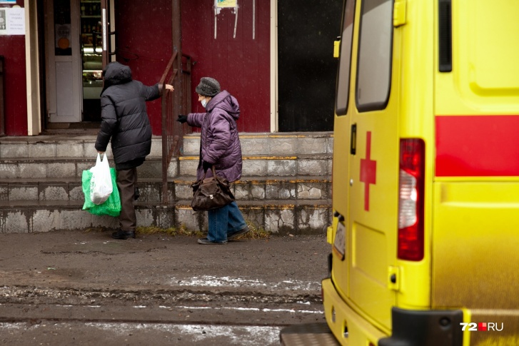 Проглотила лавровый лист что делать