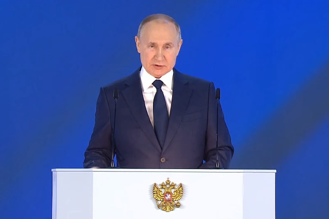 По словам президента, в период эпидемии власти поддержали прямыми выплатами семьи, в которых растут почти 28 миллионов детей По словам президента, в период эпидемии власти поддержали прямыми выплатами семьи, в которых растут почти 28 миллионов детей