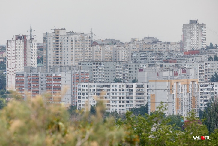 По признанию многих волгоградцев, они бы не могли позволить себе даже недвижимость в городе По признанию многих волгоградцев, они бы не могли позволить себе даже недвижимость в городе