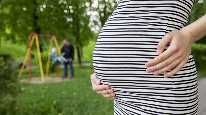 В Зауралье беременным женщинам рекомендуют работать дистанционно