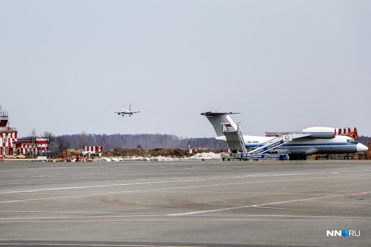 В Стригино приземлились около 30 бортов, направлявшихся в Москву