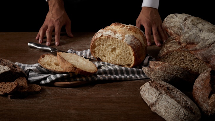 При поддержке МСП Банка самозанятый расширил хлебопекарное производство