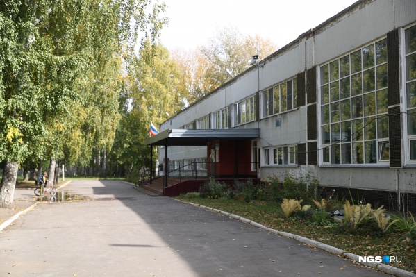 Скорая не успела спасти женщину Скорая не успела спасти женщину