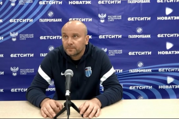 Дмитрий Хохлов остался доволен игрой команды Дмитрий Хохлов остался доволен игрой команды