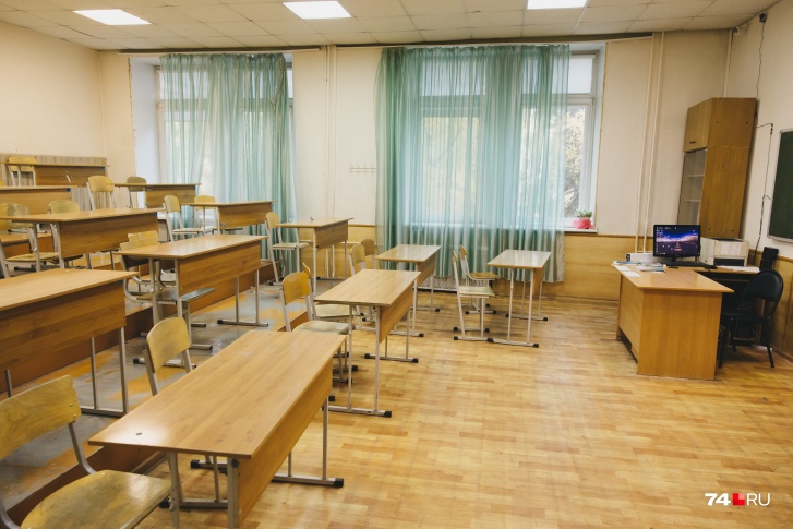 Школьники в Трехгорном перешли на дистант с <nobr class="_">20 октября</nobr> Школьники в Трехгорном перешли на дистант с <nobr class="_">20 октября</nobr>