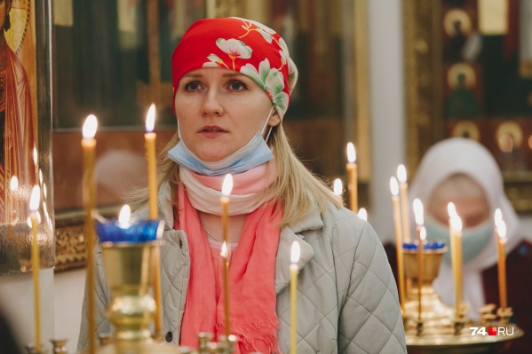 В Пасху верующие празднуют воскресение Иисуса Христа В Пасху верующие празднуют воскресение Иисуса Христа