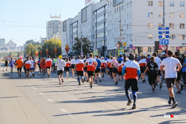 В прошлом году марафон проходил, несмотря на пандемию, но были введены некоторые ограничения В прошлом году марафон проходил, несмотря на пандемию, но были введены некоторые ограничения