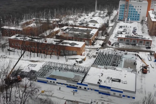 Стройка <a href="https://63.ru/text/health/2020/12/01/69591926/" target="_blank" class="_">стартовала</a> в декабре <nobr class="_">2020 года</nobr> Стройка <a href="https://63.ru/text/health/2020/12/01/69591926/" target="_blank" class="_">стартовала</a> в декабре <nobr class="_">2020 года</nobr>