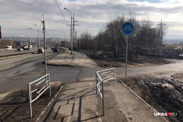По словам Варламова, уфимские дорожники смогли удивить креативным подходом По словам Варламова, уфимские дорожники смогли удивить креативным подходом