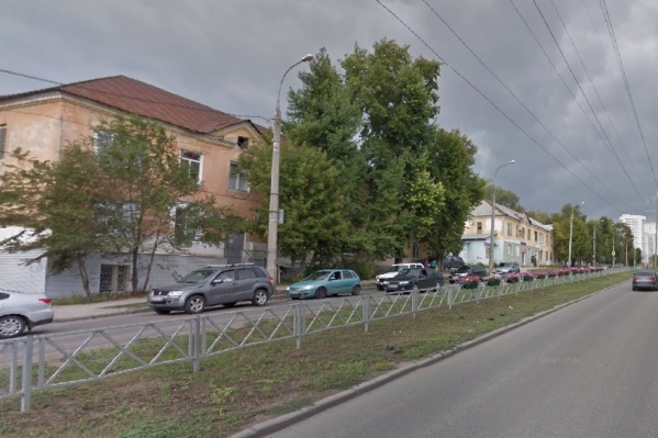 Эти дома пойдут под снос Эти дома пойдут под снос