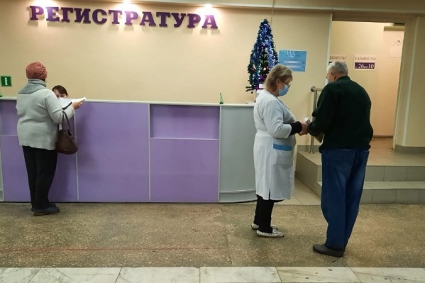 В Минздраве говорят, что наплыва людей в больницах нет В Минздраве говорят, что наплыва людей в больницах нет