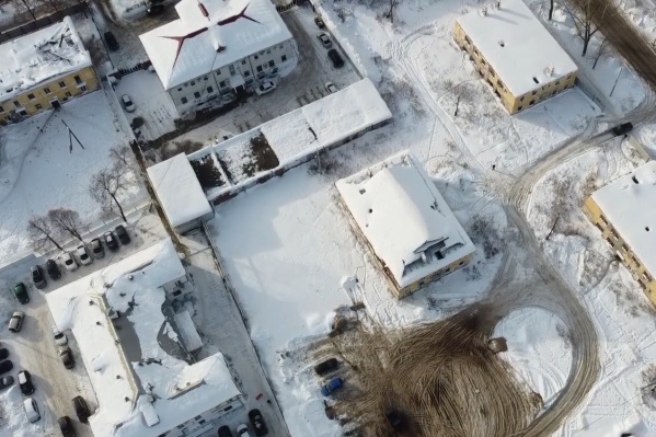 На этой площадке скоро будет торговый центр На этой площадке скоро будет торговый центр