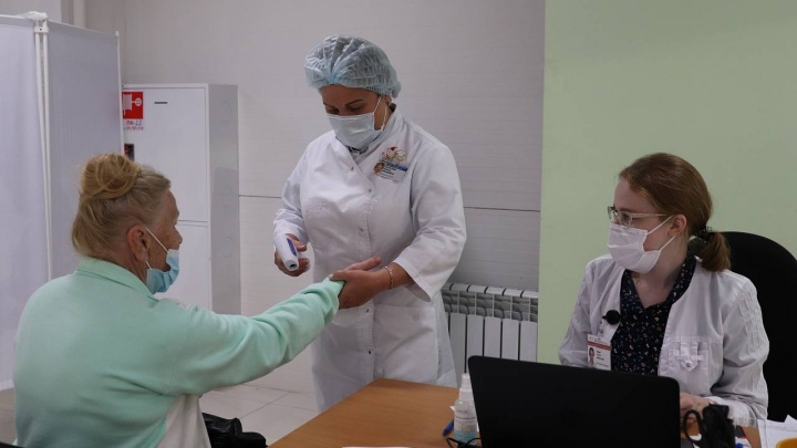 Новый мобильный прививочный пункт откроется в ближайшие дни в сургутском «Сити Центре»