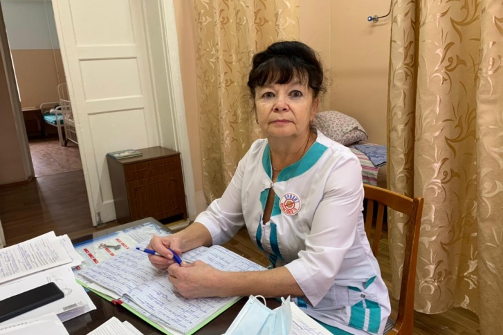 Медсестра из Ирбита в августе сделала прививку от коронавируса, а сегодня ей сообщили, что она выиграла в государственную лотерею Медсестра из Ирбита в августе сделала прививку от коронавируса, а сегодня ей сообщили, что она выиграла в государственную лотерею