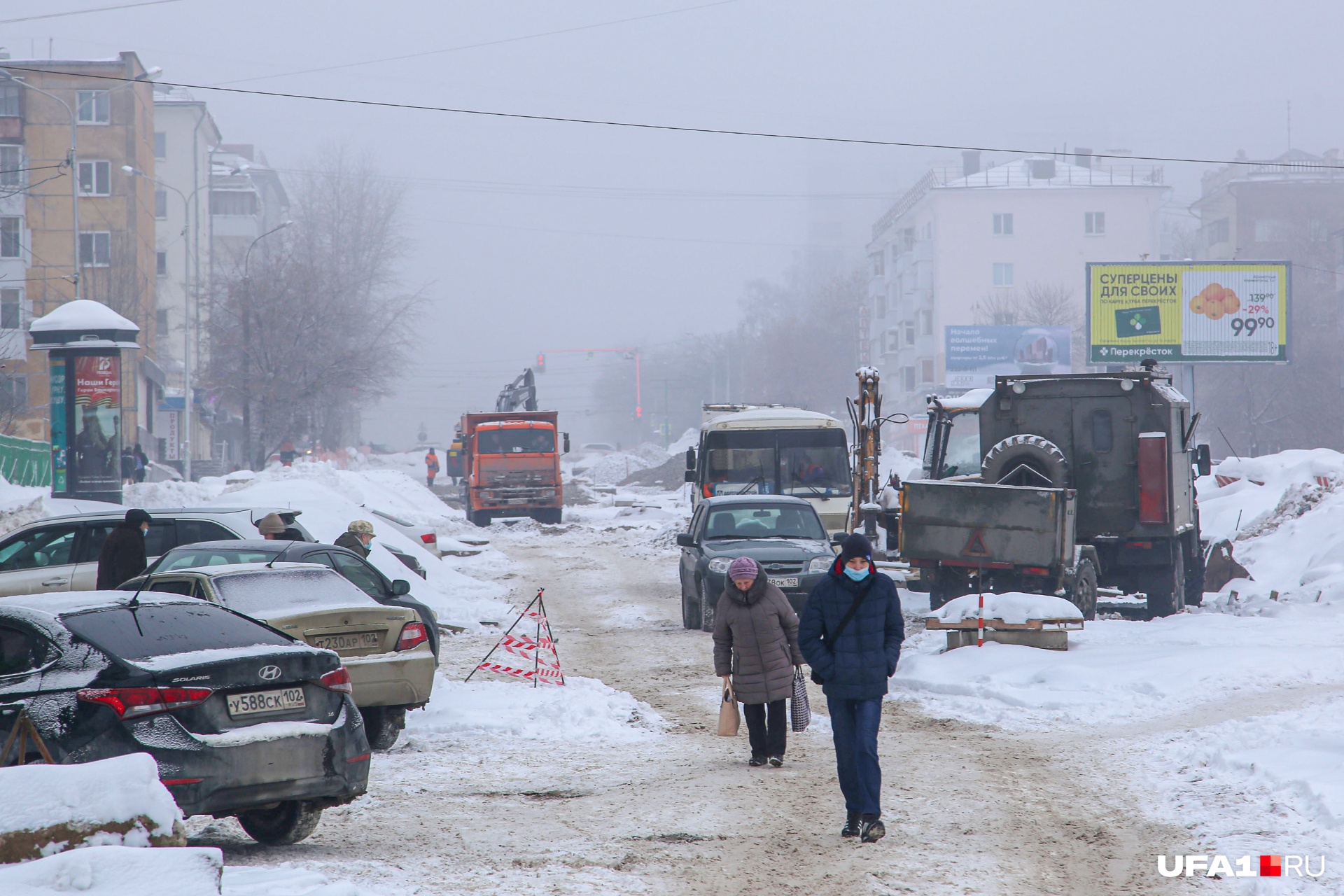 А дальше улица Города Галле пойдет к проспекту Октября, но и на этом всё еще идет ремонт А дальше улица Города Галле пойдет к проспекту Октября, но и на этом всё еще идет ремонт
