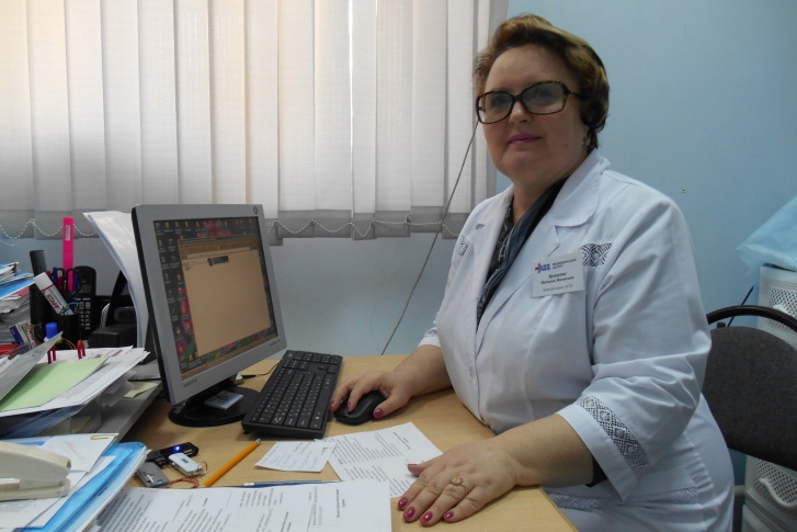 Педиатр Наталья Бушуева 37 лет отдала медицине. В октябре 2020 года она скончалась, диагноз — COVID-19