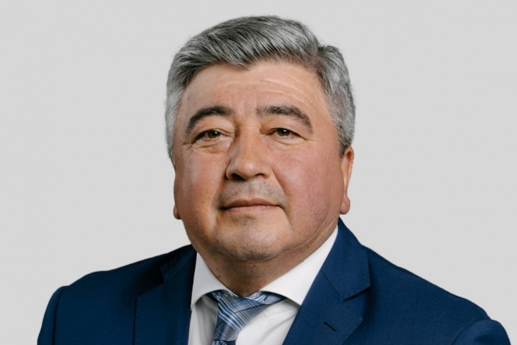 Васимов отдал в пользование медикам свою Toyota Васимов отдал в пользование медикам свою Toyota
