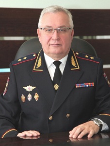 Александр Мешков управляет МВД в Свердловской области уже полтора года, но пока не сталкивался с массовыми акциями протеста Александр Мешков управляет МВД в Свердловской области уже полтора года, но пока не сталкивался с массовыми акциями протеста
