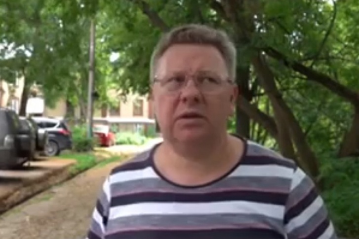 Директор школы <nobr class="_">№ 187</nobr> Валерий Малинин резко осудил то, как его коллега руководила учебным заведением Директор школы <nobr class="_">№ 187</nobr> Валерий Малинин резко осудил то, как его коллега руководила учебным заведением