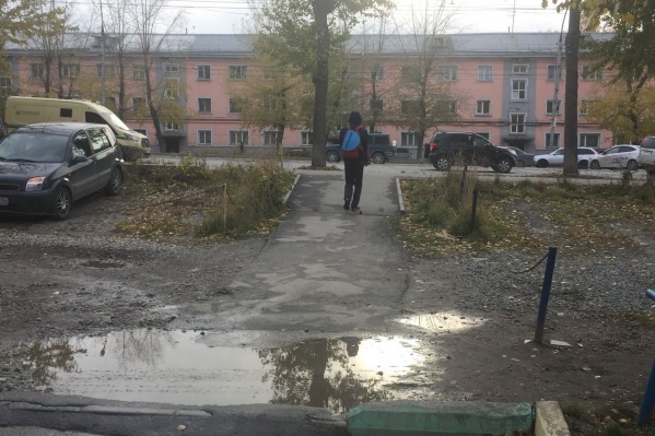 В результате ДТП со скорой погибла первоклассница В результате ДТП со скорой погибла первоклассница