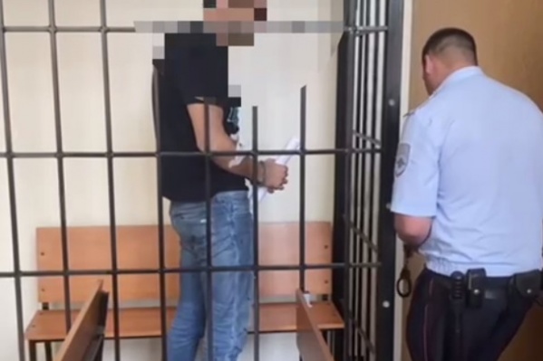 Мужчину заключили под стражу Мужчину заключили под стражу