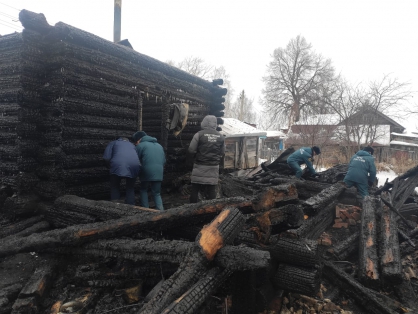 День смертельных пожаров: в Чувашии погибли женщины с детьми, в Москве взрослые, в Калининграде — 8-летний инвалид
