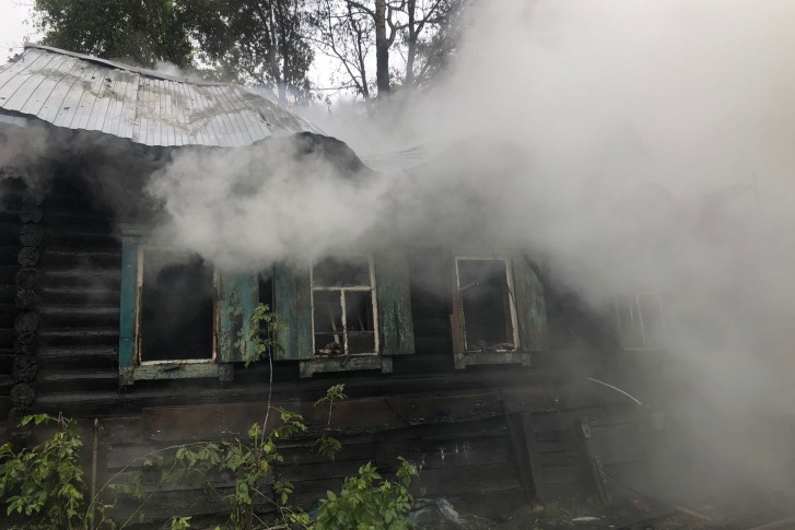 Пожар произошел в Железнодорожном районе Пожар произошел в Железнодорожном районе
