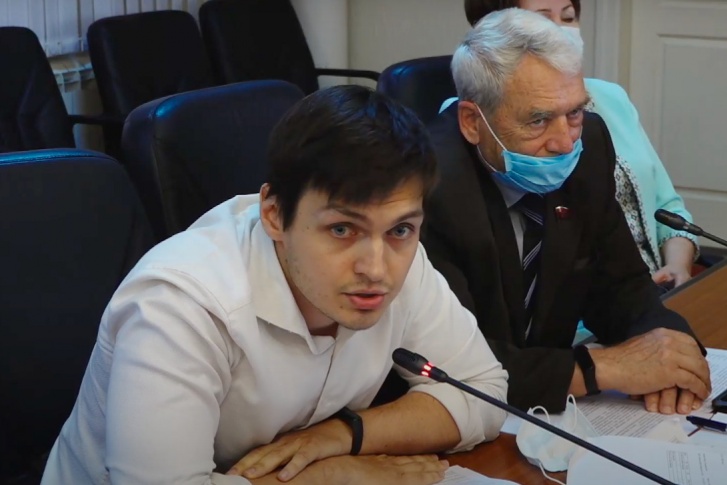 Игорь Азаров считает наказание несправедливым Игорь Азаров считает наказание несправедливым
