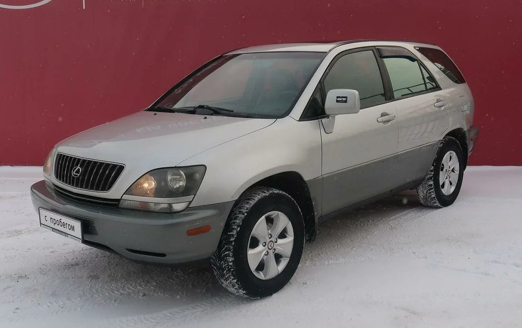 Lexus RX 1998 года с пробегом <nobr class="_">405 000 километров</nobr><br> Lexus RX 1998 года с пробегом <nobr class="_">405 000 километров</nobr><br>