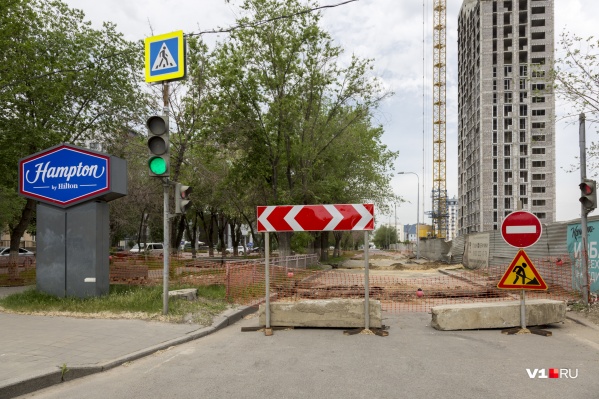 Одностороннее движение на Профсоюзной стало двусторонним Одностороннее движение на Профсоюзной стало двусторонним