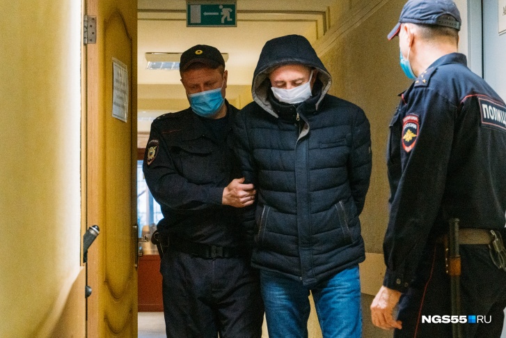 Незнакомцы перестали писать Надежде и Эдуарду Бабич только после того, как Юнусова отправили в СИЗО Незнакомцы перестали писать Надежде и Эдуарду Бабич только после того, как Юнусова отправили в СИЗО