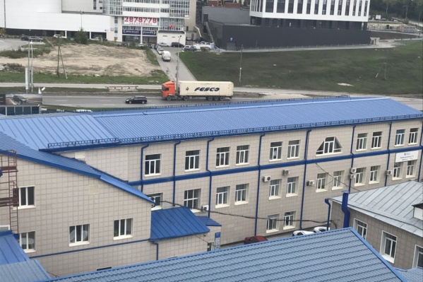 Движение ограничат в районе пересечения Ипподромской с Кривощёковской Движение ограничат в районе пересечения Ипподромской с Кривощёковской
