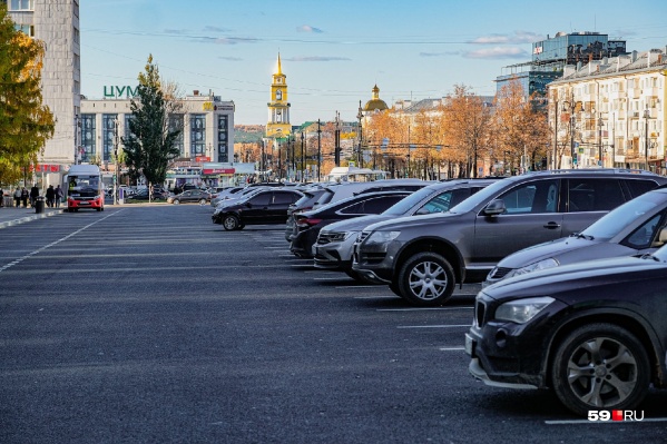 По подсчетам активистов из-за ненадлежащего контроля за оплатой парковок бюджет недополучает по 10,5 миллиона ежегодно По подсчетам активистов из-за ненадлежащего контроля за оплатой парковок бюджет недополучает по 10,5 миллиона ежегодно