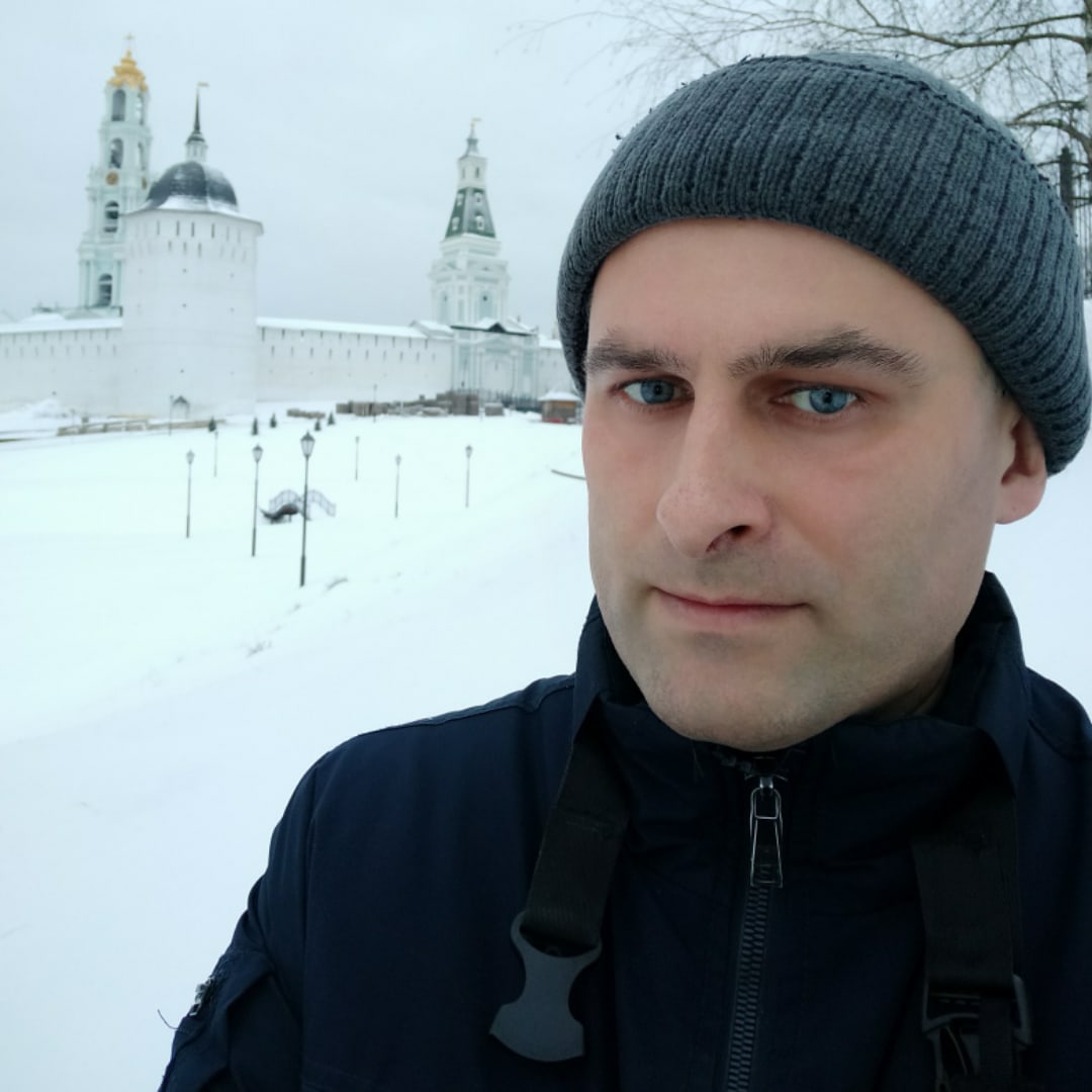 «Да, я фотограф с большим фотоаппаратом, но снято сегодня на телефон и наспех — сапожник без сапог, как известно» «Да, я фотограф с большим фотоаппаратом, но снято сегодня на телефон и наспех — сапожник без сапог, как известно»