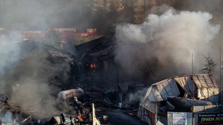 Из больницы выписали одного из пожарных, пострадавших при взрыве на АГЗС в Новосибирске
