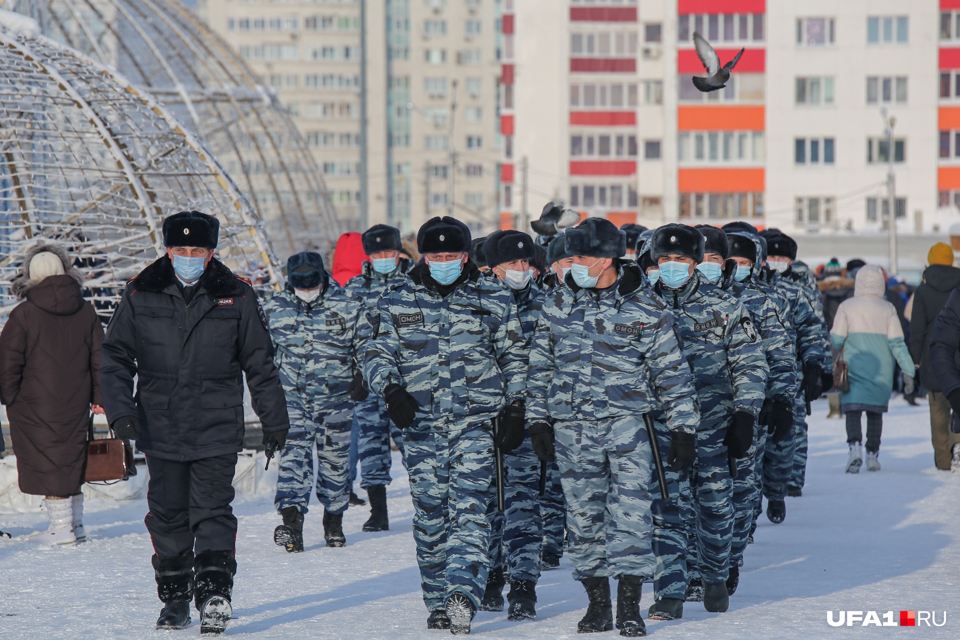 Силовики мобилизовали все силы... Силовики мобилизовали все силы...