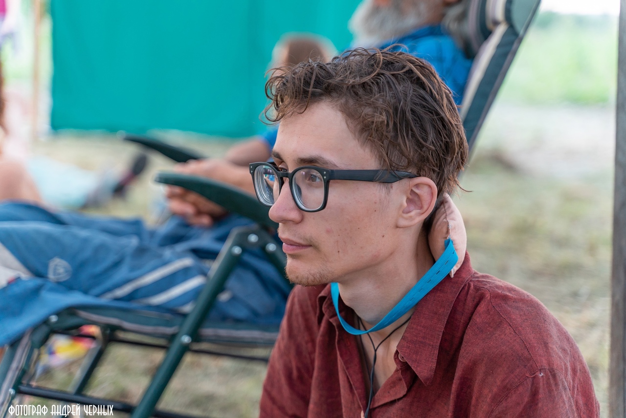 В Екатеринбурге потерялся 21-летний парень с шизофренией. Он приехал из Перми на фестиваль
