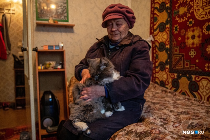 Жителям дома на Оловозаводской, 5 приходится закутываться в верхнюю одежду или платить огромные деньги за электричество из-за обогревателей Жителям дома на Оловозаводской, 5 приходится закутываться в верхнюю одежду или платить огромные деньги за электричество из-за обогревателей