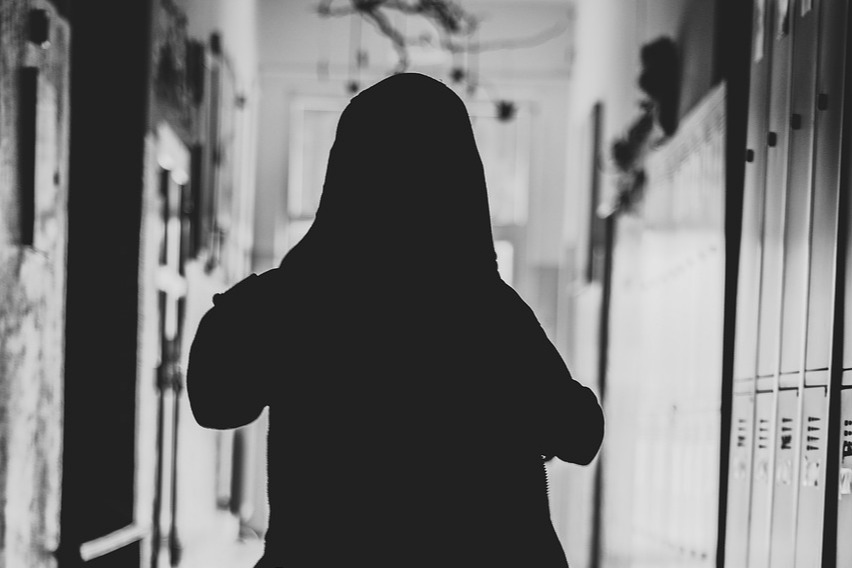 Ссоры не было. Следствие ищет причину самоубийства десятилетней девочки в Колпино