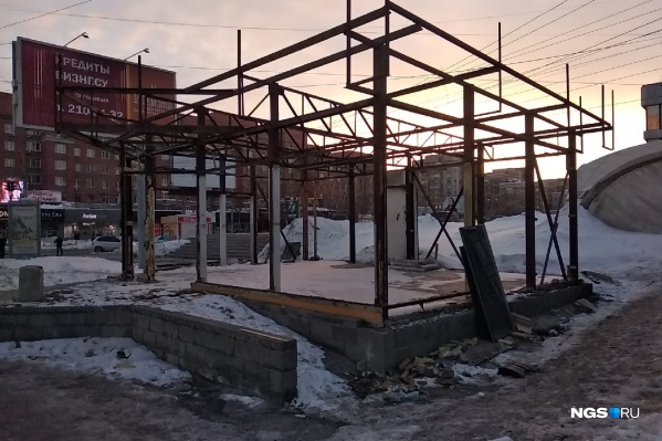 Горожане обратили внимание на снос ларьков на прошлой неделе Горожане обратили внимание на снос ларьков на прошлой неделе