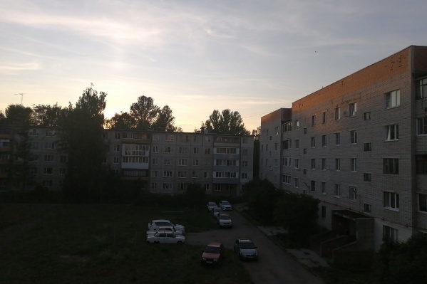 В Дзержинском районе произошла авария на электросетях В Дзержинском районе произошла авария на электросетях
