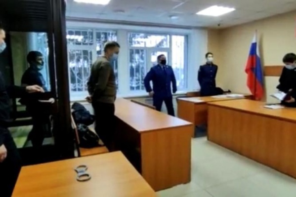 Автоинспекторов подозревают в выдаче водительских прав без экзаменов Автоинспекторов подозревают в выдаче водительских прав без экзаменов