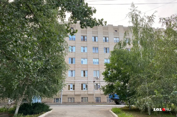 Всех семерых привезли в реанимацию местной ЦГБ Всех семерых привезли в реанимацию местной ЦГБ