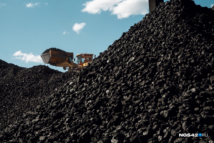 С января по апрель 2022 года угольщики добыли <nobr class="_">75,2 млн</nobr> тонн угля, что меньше показателей 2021 года