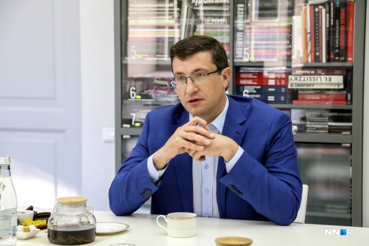 Глеб Никитин вмешался в ситуацию с платными парковками Глеб Никитин вмешался в ситуацию с платными парковками