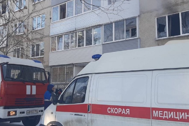 Пожар произошел в одной из квартир панельного дома на улице Ласьвинской Пожар произошел в одной из квартир панельного дома на улице Ласьвинской