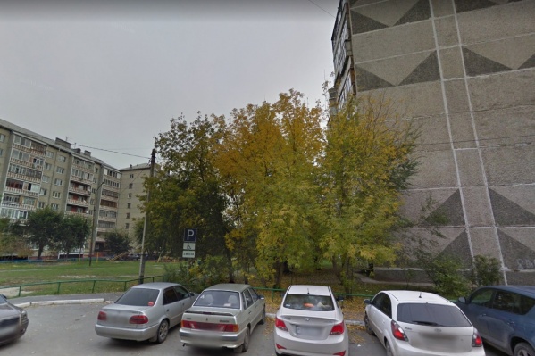 В этом районе по улице Широтной женщина купила квартиру В этом районе по улице Широтной женщина купила квартиру