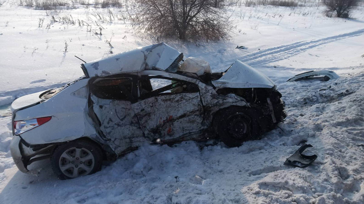 В Hyundai сработала подушка безопасности В Hyundai сработала подушка безопасности
