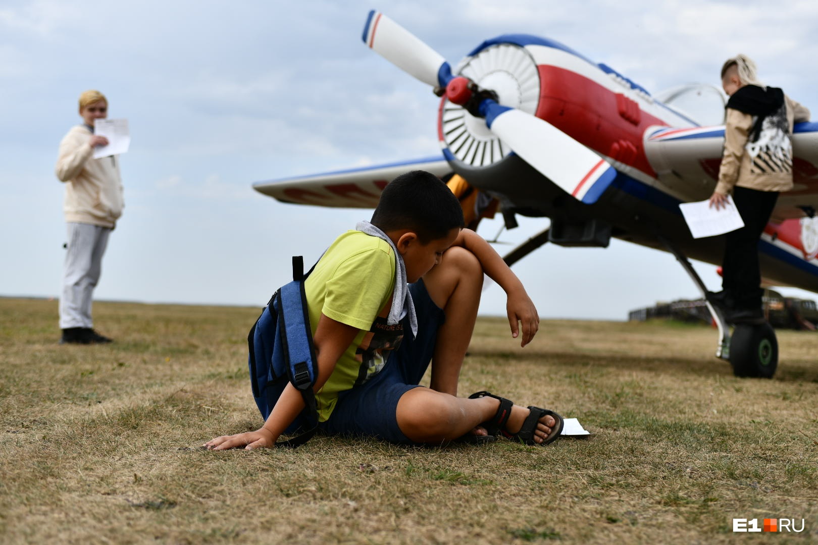 Аэродром Логиново открыли для детей. Публикуем фоторепортаж со «Дня авиатора»